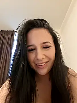 AlessiaMarais - show my boobies to my neightbours😈🔞😱