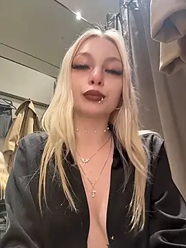 AngelinaTous - I'll show my ass+spank you 5 times🍑