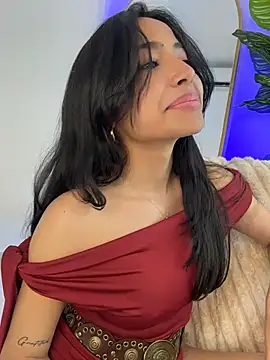 _Emily_Thompson_ - PLUG IN MY ASS