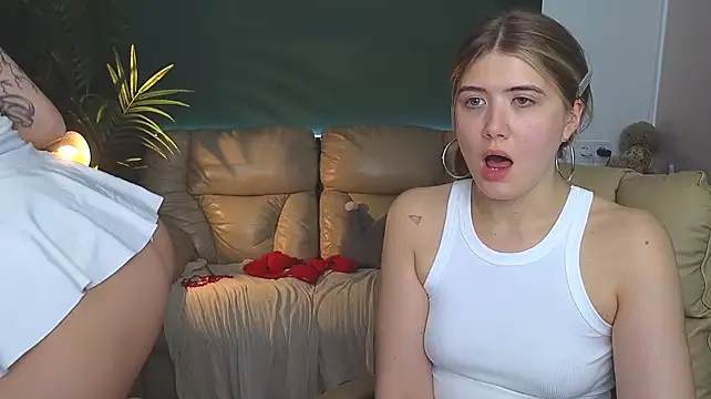 HotCaramellsTV - MASSAGE TITS + :gift:4LT