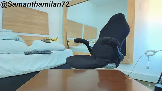 SamanthaMilann