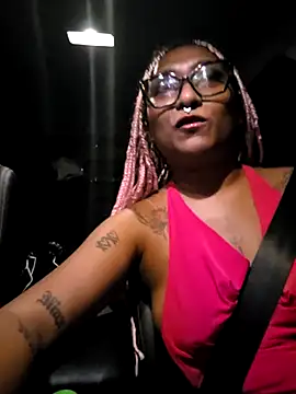 Anvessra - Naked in the Car
