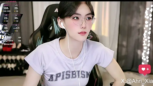 Ahrii_yan - 嗯~~把玩具塞进来吗~~🥵
