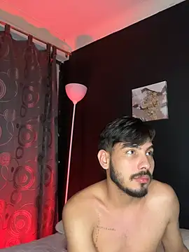 MiaSkylar - ride the cock and squirt from the pussy