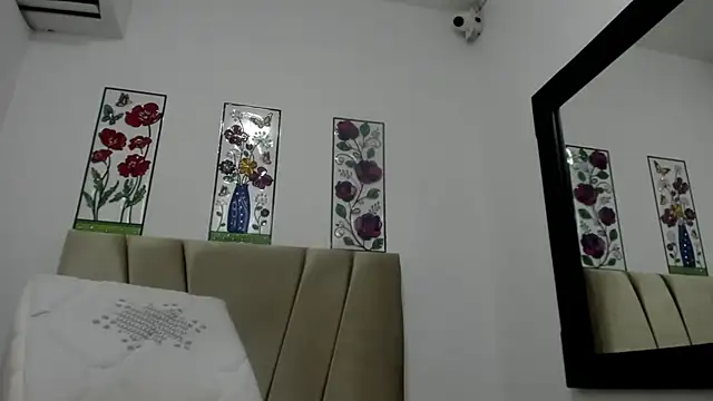 Milky_emma18 - fisting pussy