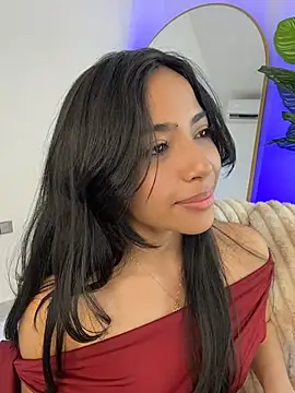 _Emily_Thompson_ - PLUG IN MY ASS