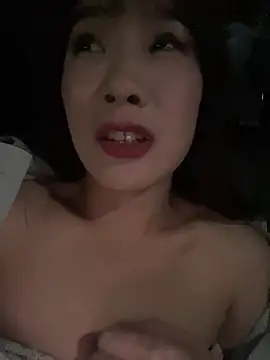 CiCi9 - 🦌园长户外舔闺蜜奶头