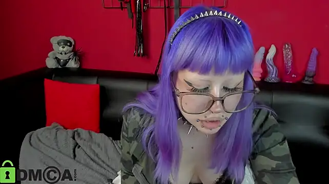 Melissa_sanny - take off my zipped top