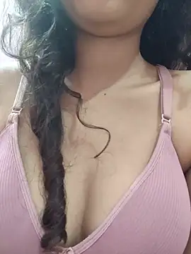 Sexy-Bindu-Pariyar