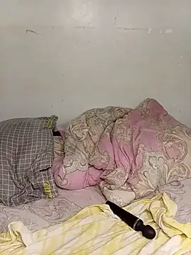 Petite_Nana