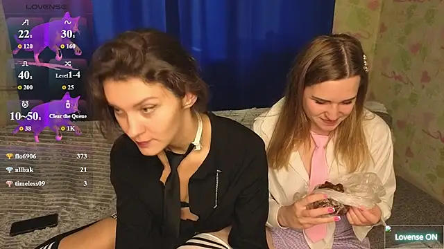 HelenMartines - ass tease