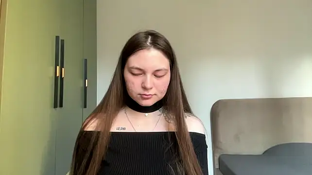 DonnaDunsmoor - smoky blow kiss