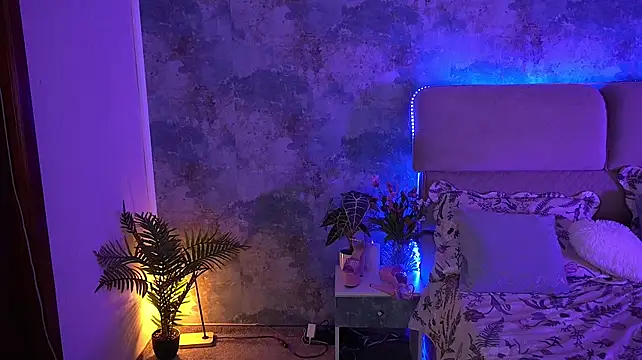 Sexy_Ira - ride dildo squirt show