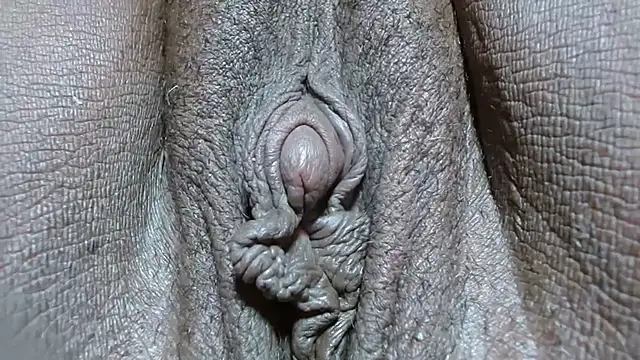 Morenahott1