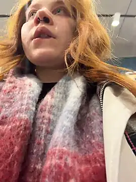 SlavicCandy - spread pizza sauce on nipples & suck it