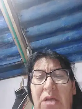 Clarita_01 - Mostrar culo abierto 🥰🥰🥰