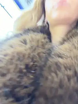 Love_Bri - Make my pussy very happy