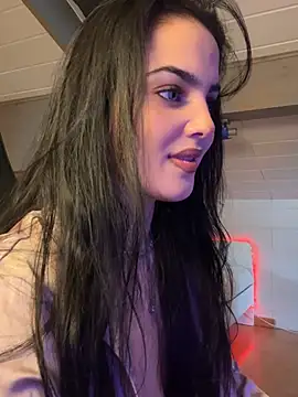 LunnaVey - Make my pussy scream and cream 💦💦