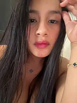 Indialatin - I FUCK MY FAT AND HUNGRY PUSSY