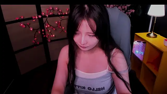May_Ling - sexy doggy in my tiny shorts