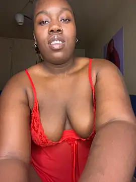 BigBootyBrie01 - fuck me daddy