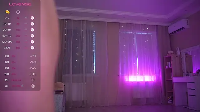 Bananalizzy - Slaps for pussy ♡