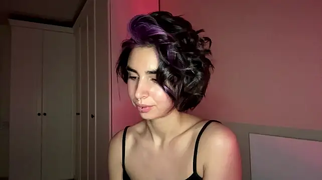 JessiaRuezga - ill squeeze my tits ♥