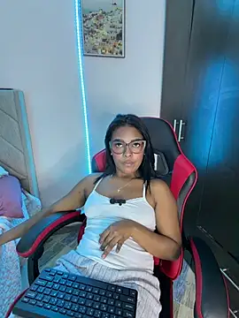 MIAROGERSSS - Finger in ass 💕