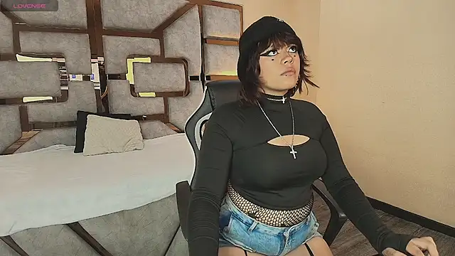 Violet_Blakee - 👀💜 SPANK MY ASS X10 🔥