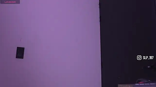 Sara_lopee1 - A big squirt