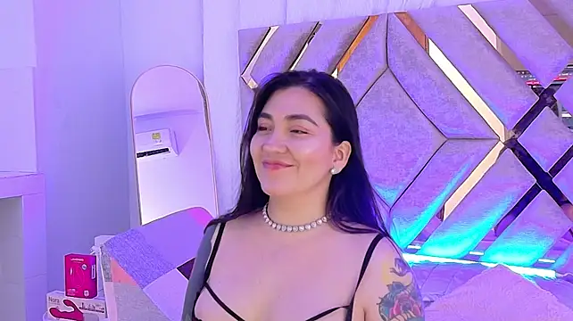 KathiaJenner - Spankyou ass kathia 💜