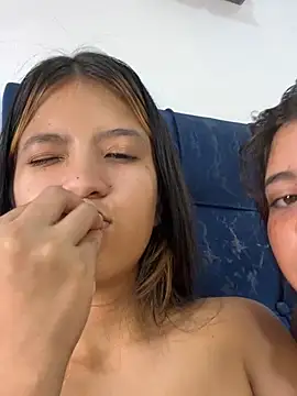 Viluuu-24 - lick your nipples and squeeze them 😍💕