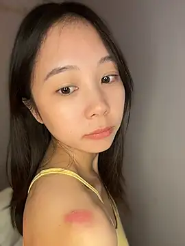 Anna-a - 完成目标，24小时内打赏最多的前三位哥哥每人一张美照诱惑