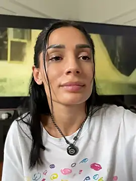 Vicky_luxe