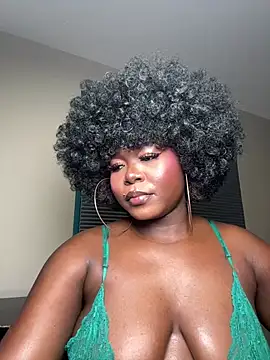 WomanNextdoor1 - Make this pussy scream 🙀 🍑💦daddy