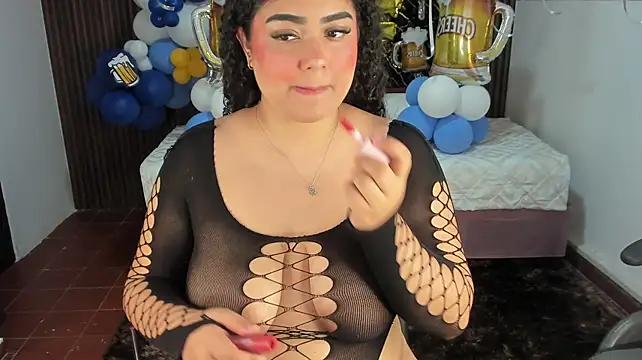 Karla18_ - control 10 min 3 toys