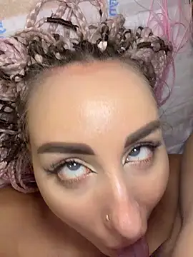RussianExotic - LICK WET PUSSY + DILDO