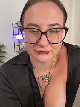ManjaWinkler - Finger Pussy with Oil