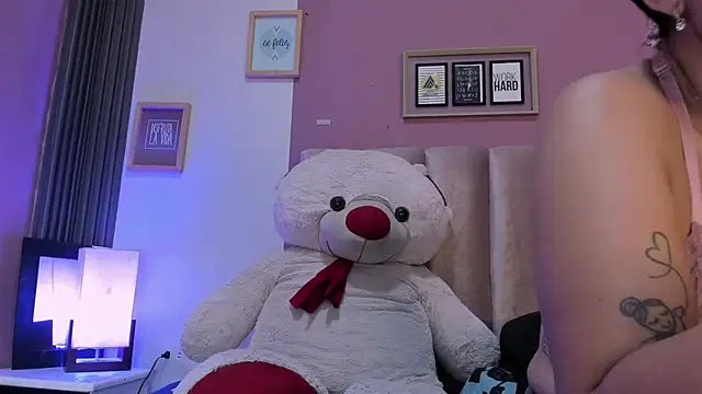 AGATHA_BRUNNETT