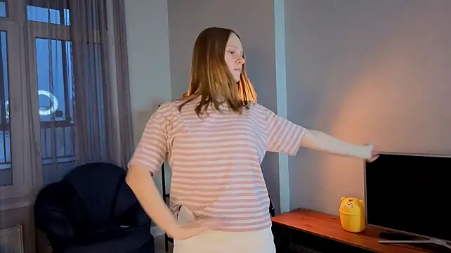 ManiaCorren - Hot funny dance