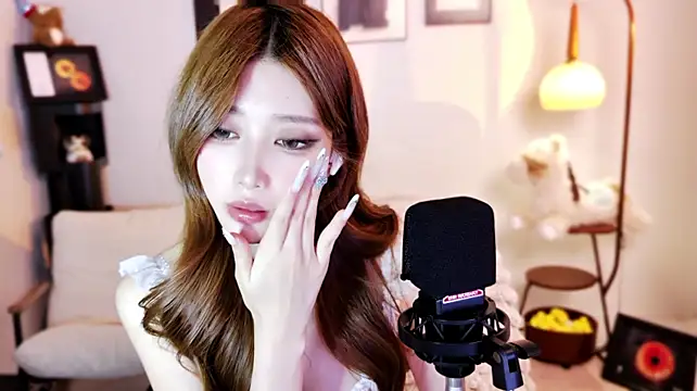 Gold-fishfish - 性感韩舞GirlsDay—Day by Day
