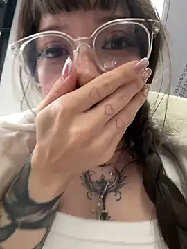 Babydolll - PINCH MY NIPPLES IN TOP IN FULLY TRAM
