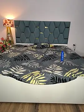 Kayra_queenx - next goal face slap both girl 30x