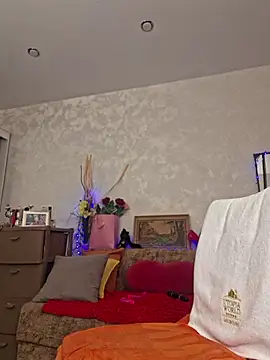 LaliaMia - I'll sit on your face with my pussy