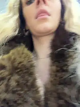 Love_Bri - Make my pussy very happy