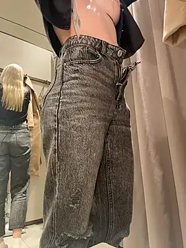AngelinaTous - I'll show my ass+spank you 5 times🍑