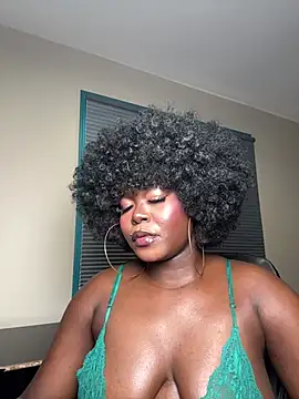 WomanNextdoor1 - Make this pussy scream 🙀 🍑💦daddy