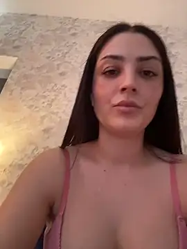 Lexi_Storm - Undress me first 😉