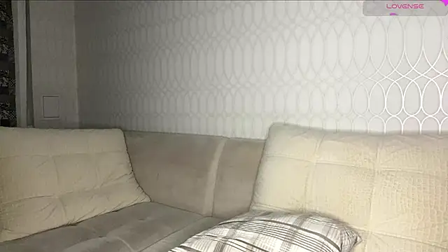 KellePourier - breast massage right in front of you