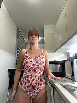 Jennifer11772 - Make me happy+ videos for you